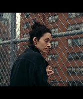 Furious_S01E06_They_Make_a_Noise_Like_Feathers_1080p_ERW_002455.jpg
