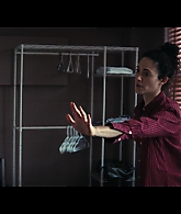 Furious_S01E06_They_Make_a_Noise_Like_Feathers_1080p_ERW_004764.jpg