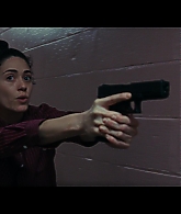 Furious_S01E06_They_Make_a_Noise_Like_Feathers_1080p_ERW_004805.jpg