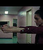 Furious_S01E06_They_Make_a_Noise_Like_Feathers_1080p_ERW_004832.jpg