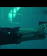 Furious_S01E06_They_Make_a_Noise_Like_Feathers_1080p_ERW_004870.jpg