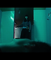 Furious_S01E06_They_Make_a_Noise_Like_Feathers_1080p_ERW_005758.jpg
