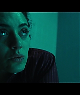Furious_S01E06_They_Make_a_Noise_Like_Feathers_1080p_ERW_006120.jpg