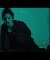Furious_S01E06_They_Make_a_Noise_Like_Feathers_1080p_ERW_006200.jpg