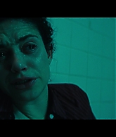 Furious_S01E06_They_Make_a_Noise_Like_Feathers_1080p_ERW_006239.jpg
