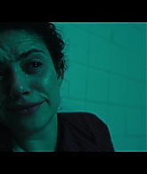 Furious_S01E06_They_Make_a_Noise_Like_Feathers_1080p_ERW_006243.jpg