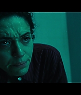 Furious_S01E06_They_Make_a_Noise_Like_Feathers_1080p_ERW_006443.jpg