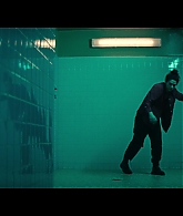 Furious_S01E06_They_Make_a_Noise_Like_Feathers_1080p_ERW_006728.jpg