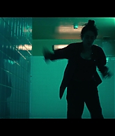 Furious_S01E06_They_Make_a_Noise_Like_Feathers_1080p_ERW_006734.jpg