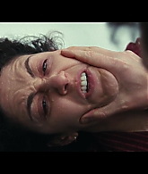 Furious_S01E06_They_Make_a_Noise_Like_Feathers_1080p_ERW_006853.jpg