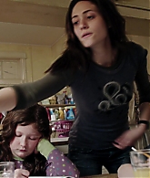 Shameless_US_S01E01_1080p_ERW_000073.jpg