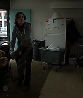 Shameless_US_S01E01_1080p_ERW_002937.jpg