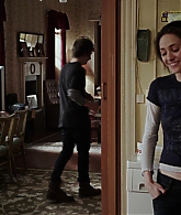 Shameless_US_S01E01_1080p_ERW_003371.jpg