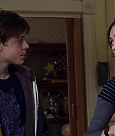Shameless_US_S01E02_1080p_ERW_001586.jpg