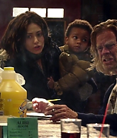 Shameless_US_S01E03_1080p_ERW_003109.jpg