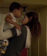 Shameless_US_S01E04_1080p_ERW_000533.jpg