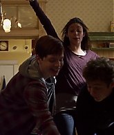 Shameless_US_S01E09_1080p_ERW_005401.jpg