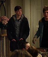 Shameless_US_S01E09_1080p_ERW_006483.jpg