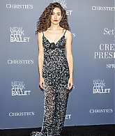 emmyrossumweb_284229~1.jpg