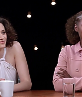 emmyrossumweb_comedyactressroundtable_hollywoodreporter17_000141.jpg