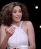 emmyrossumweb_comedyactressroundtable_hollywoodreporter17_000258.jpg