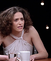 emmyrossumweb_comedyactressroundtable_hollywoodreporter17_000569.jpg