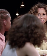 emmyrossumweb_comedyactressroundtable_hollywoodreporter17_000668.jpg