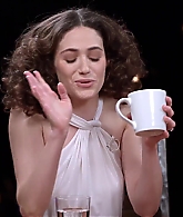 emmyrossumweb_comedyactressroundtable_hollywoodreporter17_001148.jpg