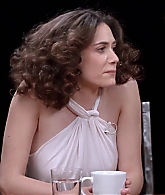 emmyrossumweb_comedyactressroundtable_hollywoodreporter17_001160.jpg