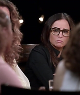 emmyrossumweb_comedyactressroundtable_hollywoodreporter17_001643.jpg