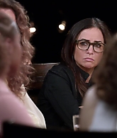emmyrossumweb_comedyactressroundtable_hollywoodreporter17_001644.jpg
