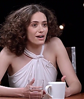 emmyrossumweb_comedyactressroundtable_hollywoodreporter17_002039.jpg
