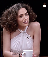 emmyrossumweb_comedyactressroundtable_hollywoodreporter17_002069.jpg