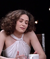 emmyrossumweb_comedyactressroundtable_hollywoodreporter17_002251.jpg