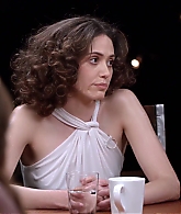 emmyrossumweb_comedyactressroundtable_hollywoodreporter17_002340.jpg