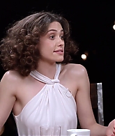 emmyrossumweb_comedyactressroundtable_hollywoodreporter17_002394.jpg