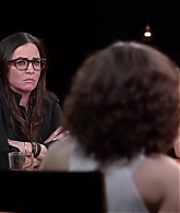 emmyrossumweb_comedyactressroundtable_hollywoodreporter17_002440.jpg