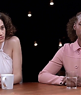emmyrossumweb_comedyactressroundtable_hollywoodreporter17_002514.jpg