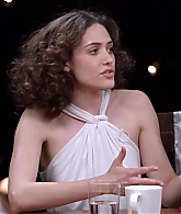 emmyrossumweb_comedyactressroundtable_hollywoodreporter17_002537.jpg