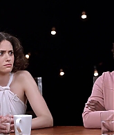 emmyrossumweb_comedyactressroundtable_hollywoodreporter17_002661.jpg