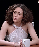 emmyrossumweb_comedyactressroundtable_hollywoodreporter17_002793.jpg