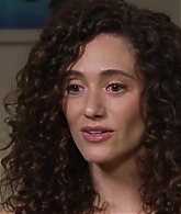 emmyrossumweb_etnowthen_furious_000583.jpg