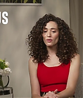emmyrossumweb_prideshamelessequal_extratv_000474.jpg