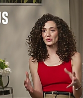 emmyrossumweb_prideshamelessequal_extratv_000548.jpg
