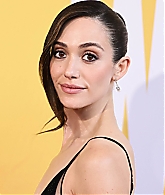 emmyrossumwweb_whoopimonologuesopeningnight__28329.jpg